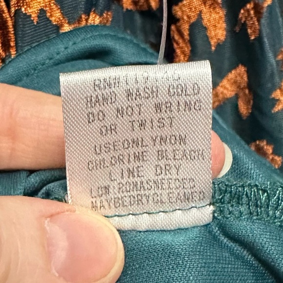 JODIFL ROMAN HOLIDAY ANIMAL PRINT VELVET BURNOUT SHIFT DRESS SIZE SMALL - Picture 9 of 9